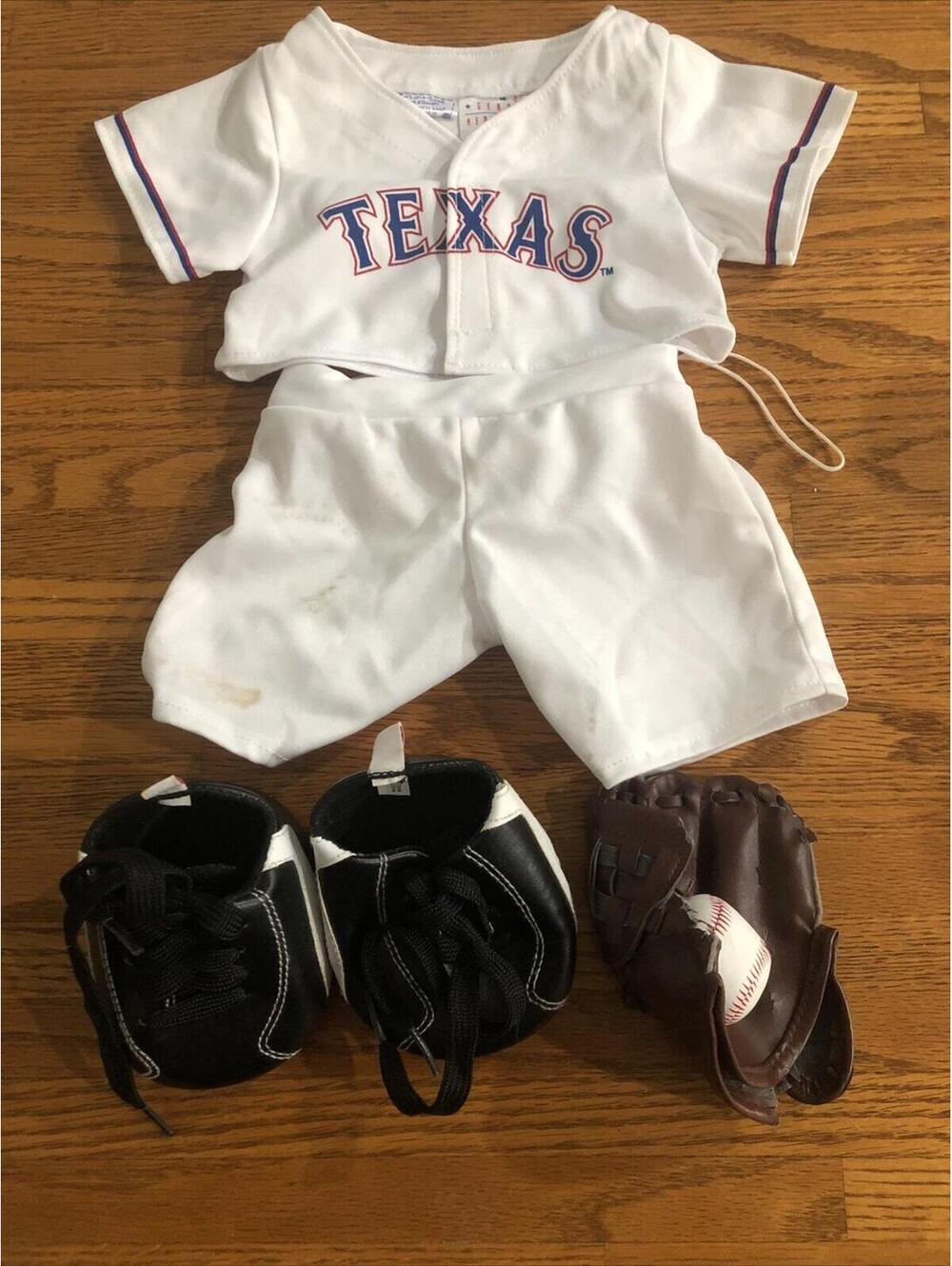 Build a Bear BAB Baseball Uniform Shirt Pants Cleats Hat & Glove Texas‎